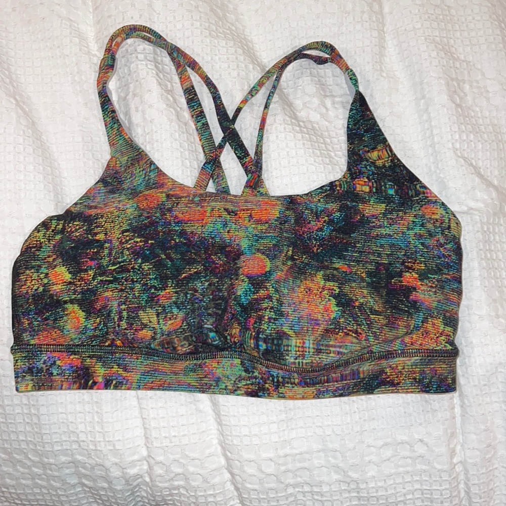 COPY - LULULEMON ENERGY BRA! Multicolored! So cute!